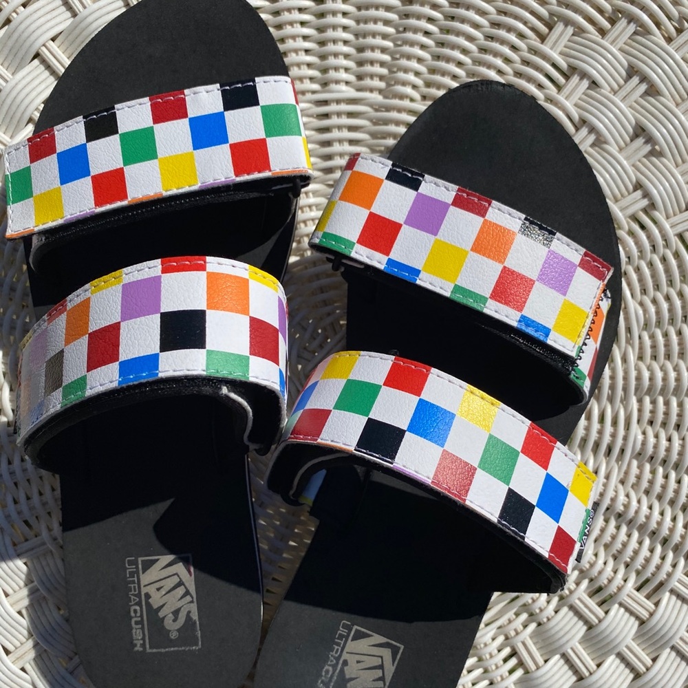 Vans slides
